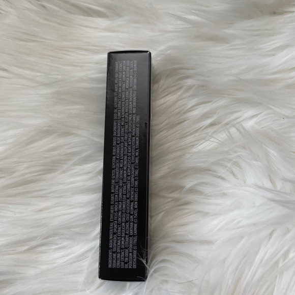 Laura Mercier
Tinted Moisturizer Blush - Picture 4 of 7